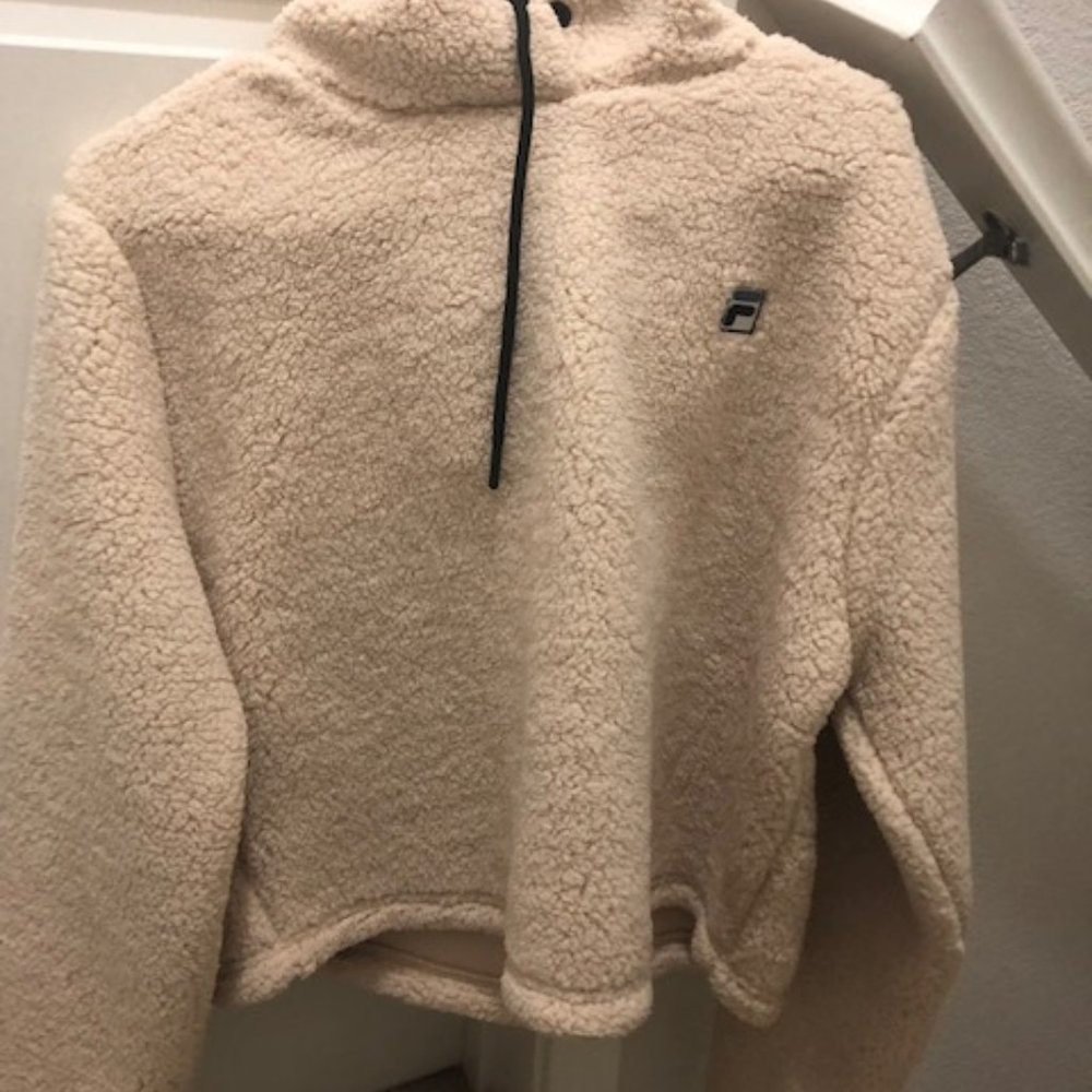 New with Tags - FILA brand - SHERPA - Ember CROP HOODIE